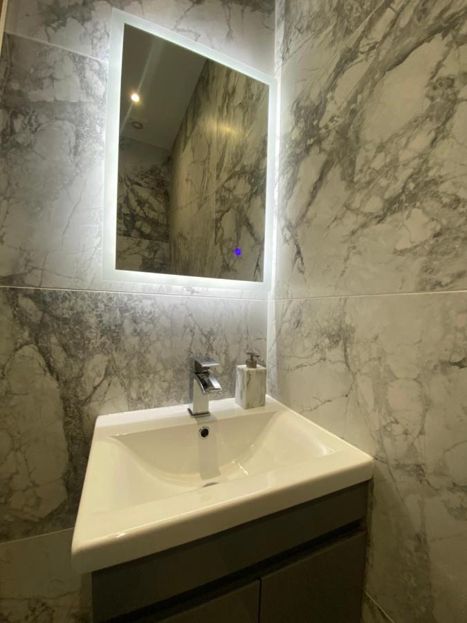 Eleanor Rigby Apts Stanley Street ลิเวอร์พูล ภายนอก รูปภาพ